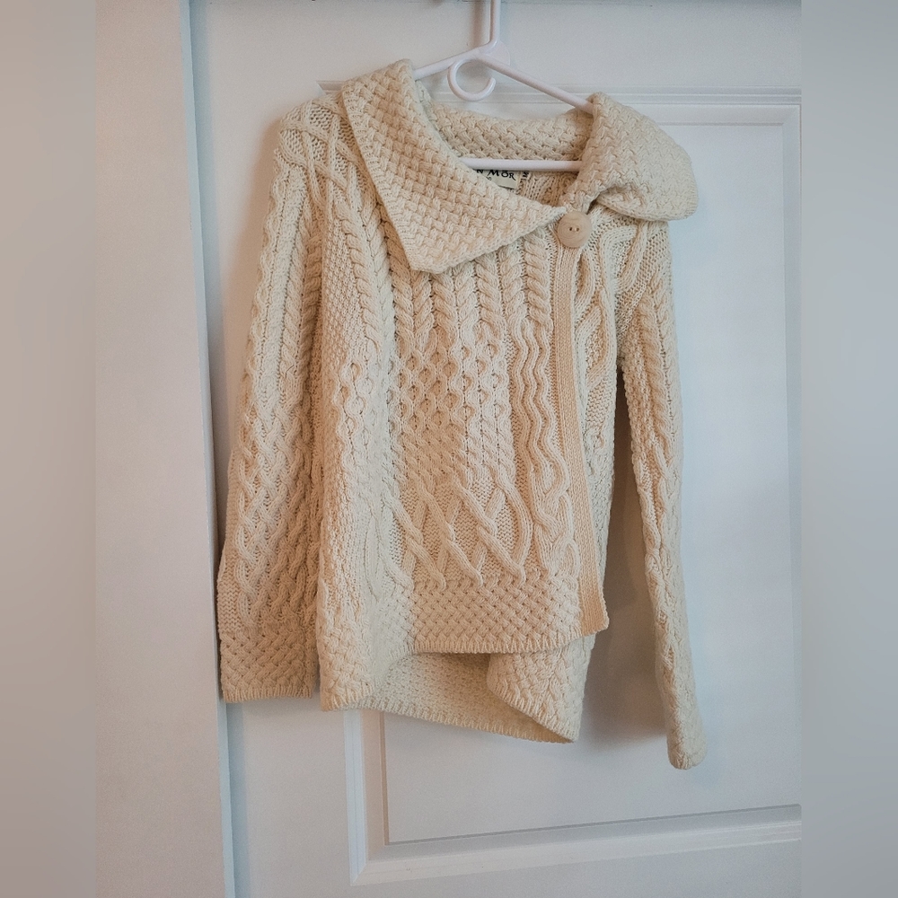 Aran mor wool sweater